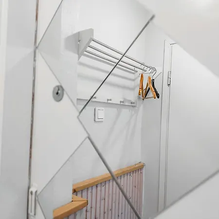 Residential Homes Franzen Apartment